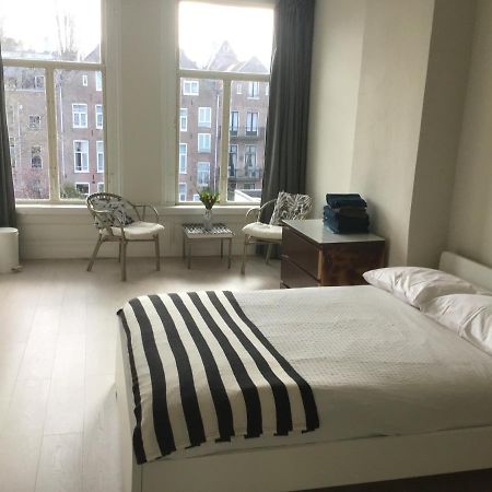 Bed and Breakfast Frank'S And Chong'S Excellent Location Ámsterdam Exterior foto